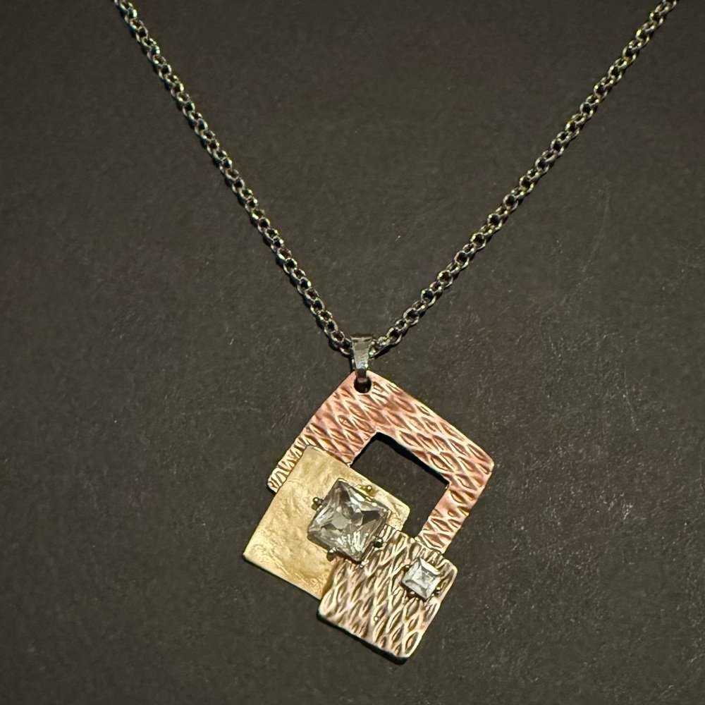 Y2K Silver Tone Geometric Pendant Necklace - Picture 2 of 6